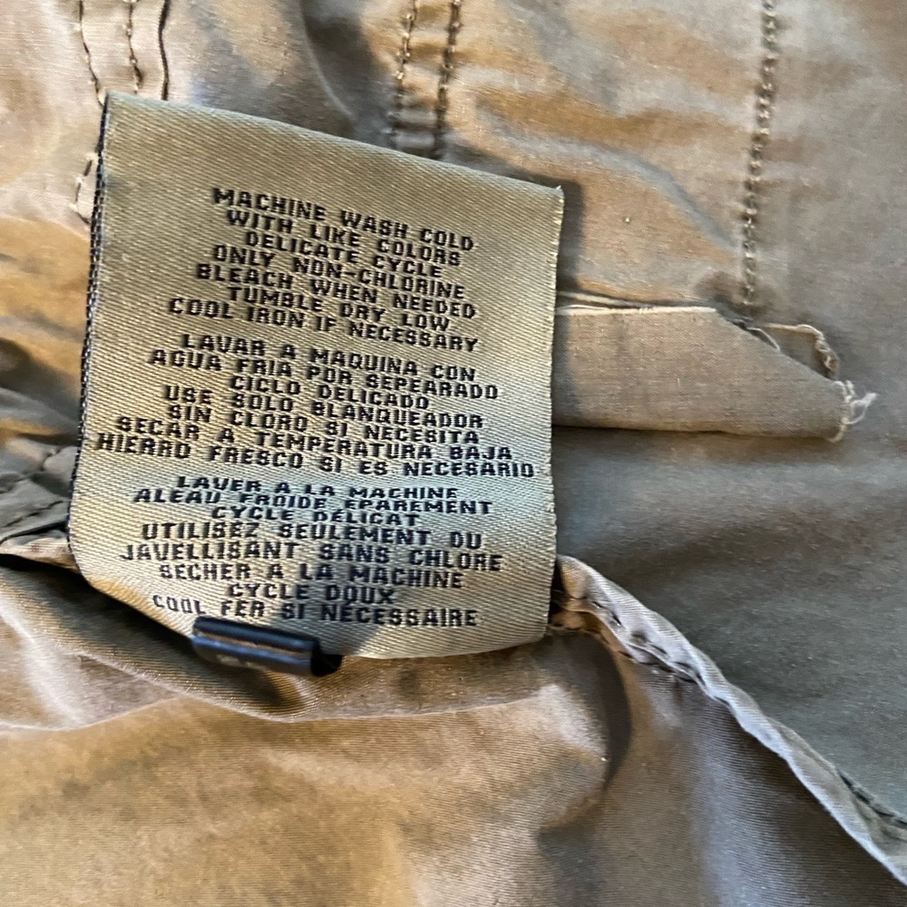 Levi Strauss woman’s utility jacket size medium. - Picture 5 of 7
